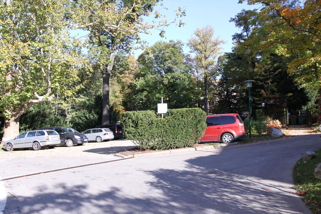 Seminarhotel Springer Schloessl Viena Exterior foto